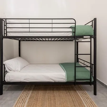 House Center Apartman
